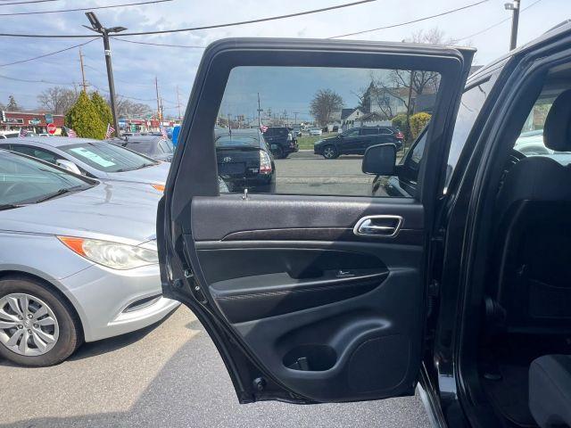 used 2011 Jeep Grand Cherokee car, priced at $5,995