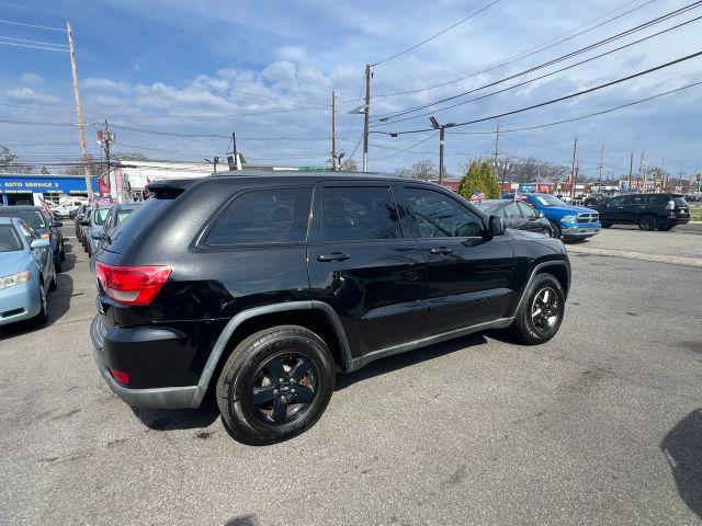 used 2011 Jeep Grand Cherokee car, priced at $5,995