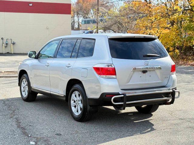 used 2012 Toyota Highlander car, priced at $9,795