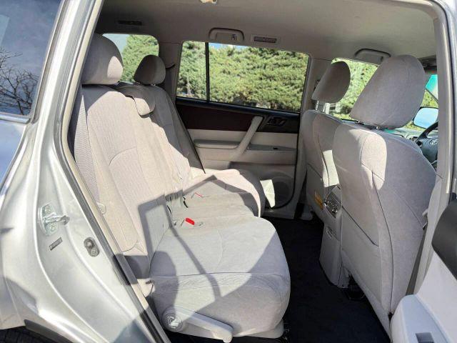 used 2012 Toyota Highlander car, priced at $9,795