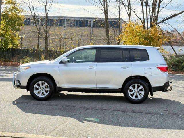used 2012 Toyota Highlander car, priced at $9,795