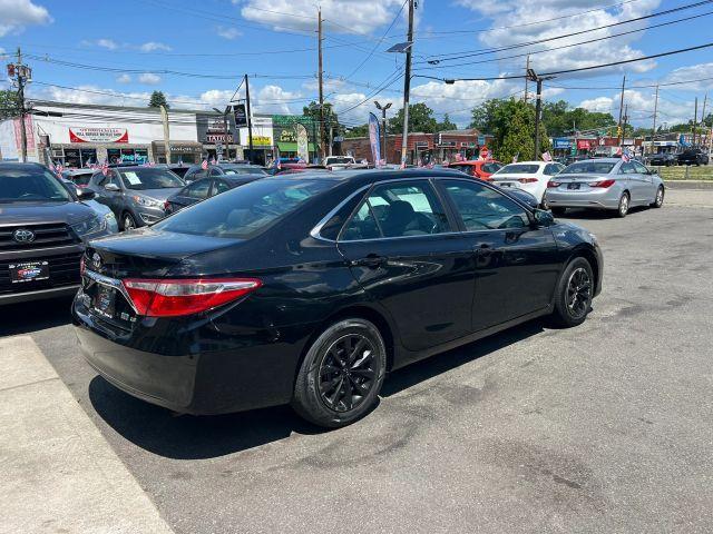 used 2017 Toyota Camry Hybrid car, priced at $7,294