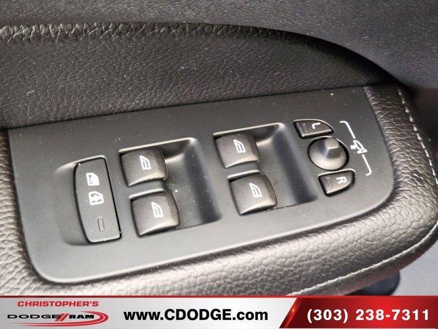 used 2020 Volvo V60 Cross Country car, priced at $29,955