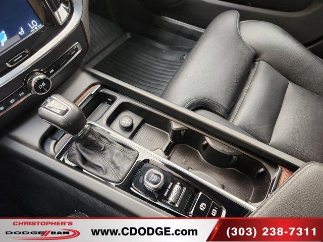 used 2020 Volvo V60 Cross Country car, priced at $29,955