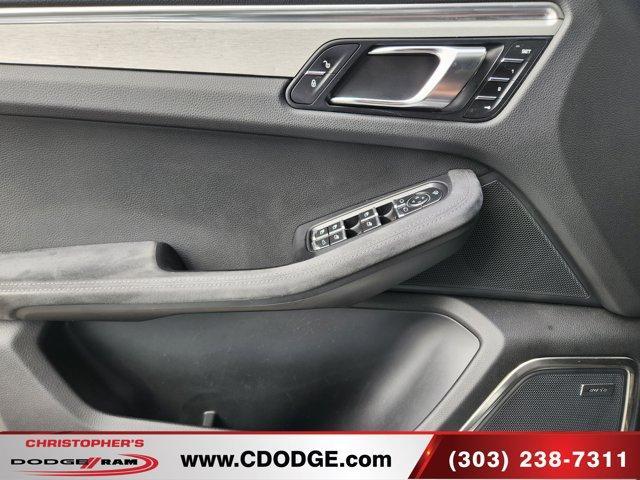 used 2017 Porsche Macan car