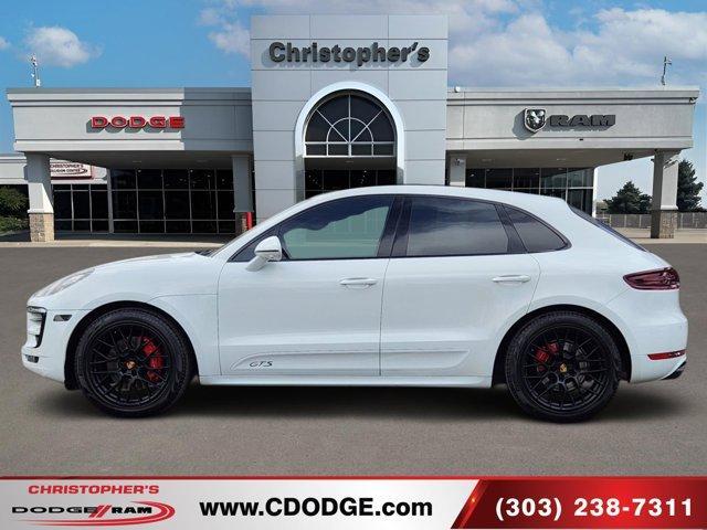 used 2017 Porsche Macan car