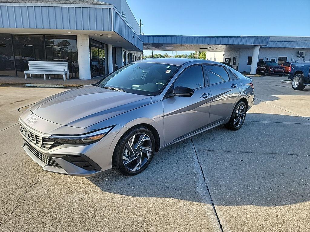 used 2025 Hyundai Elantra car, priced at $18,984