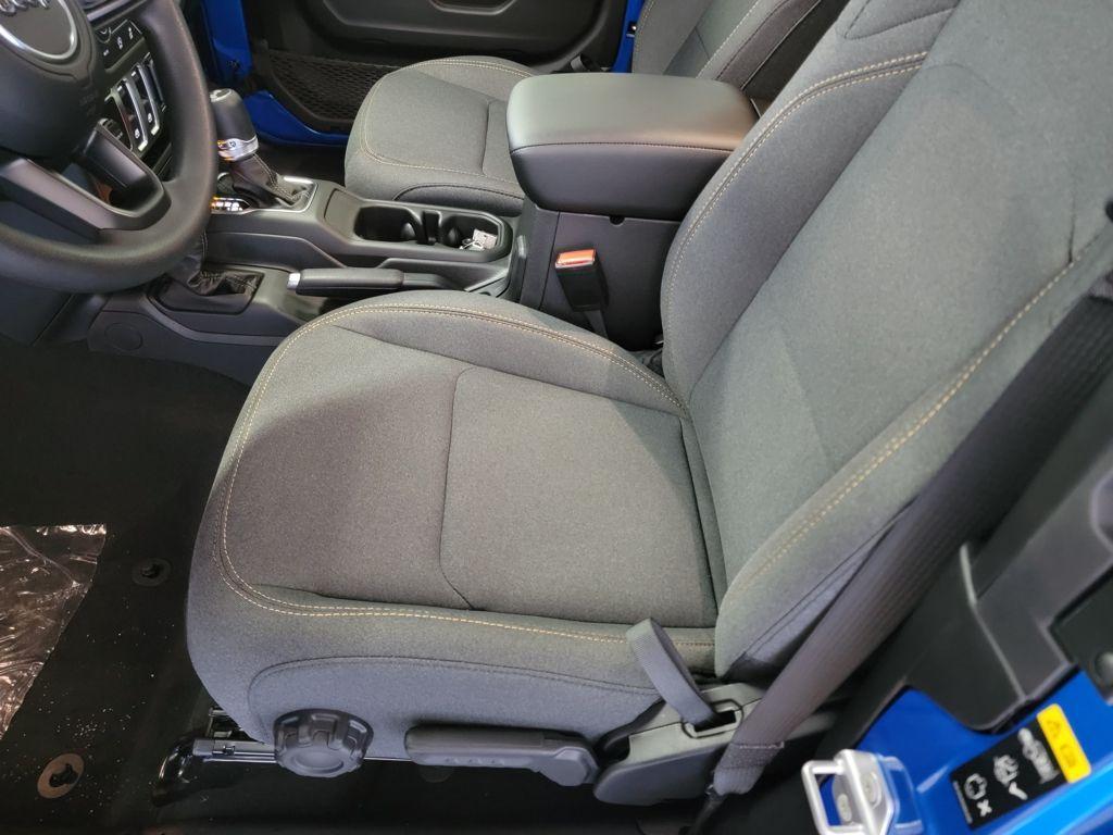 new 2026 Jeep Wrangler car, priced at $36,829