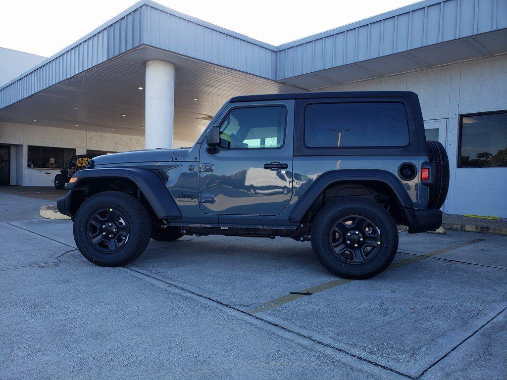 new 2026 Jeep Wrangler car, priced at $35,783