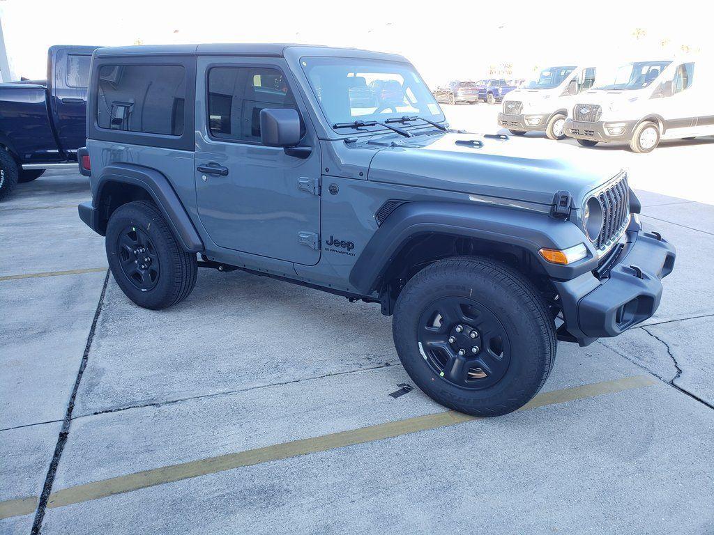 new 2026 Jeep Wrangler car, priced at $35,783