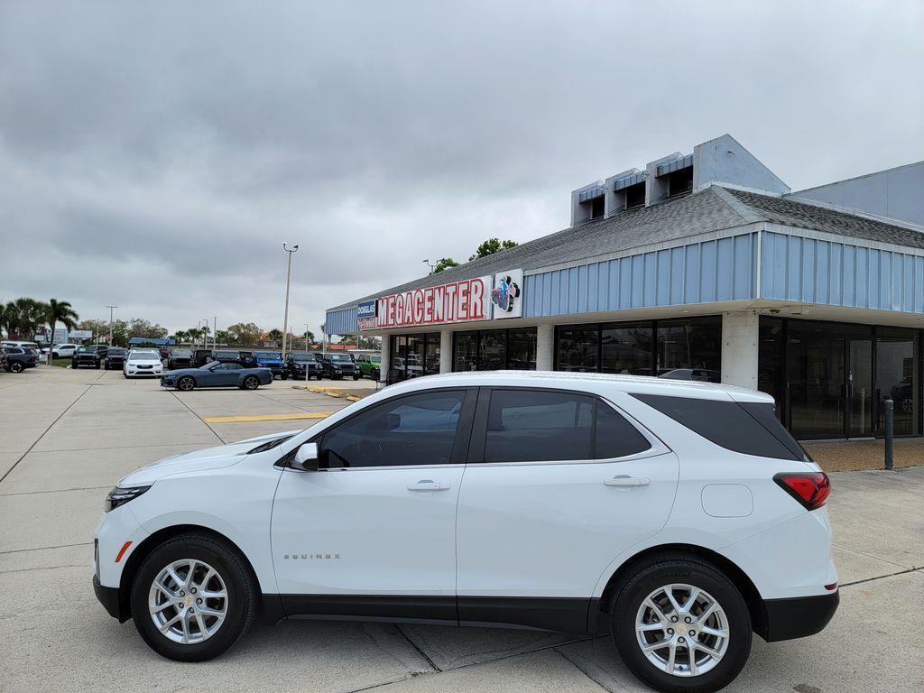 used 2024 Chevrolet Equinox car, priced at $22,152