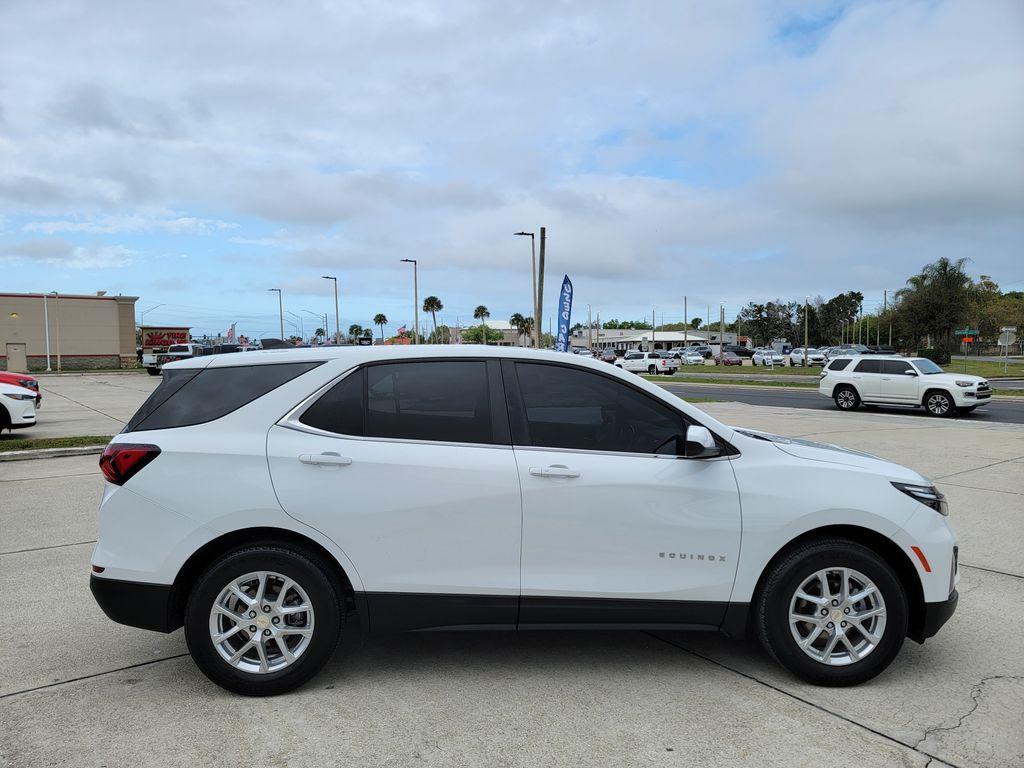 used 2024 Chevrolet Equinox car, priced at $22,152