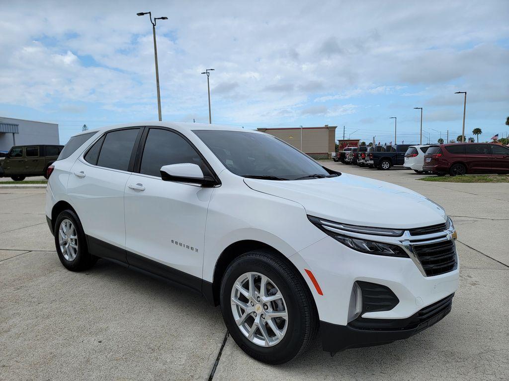 used 2024 Chevrolet Equinox car, priced at $22,152