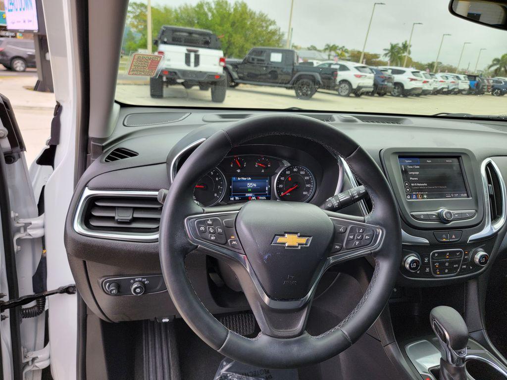 used 2024 Chevrolet Equinox car, priced at $22,152