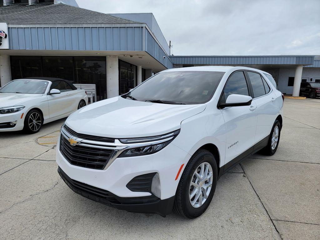 used 2024 Chevrolet Equinox car, priced at $22,152