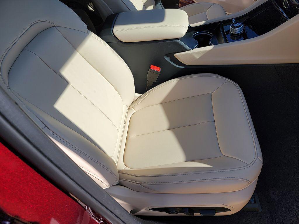 new 2026 Jeep Grand Cherokee car, priced at $42,370