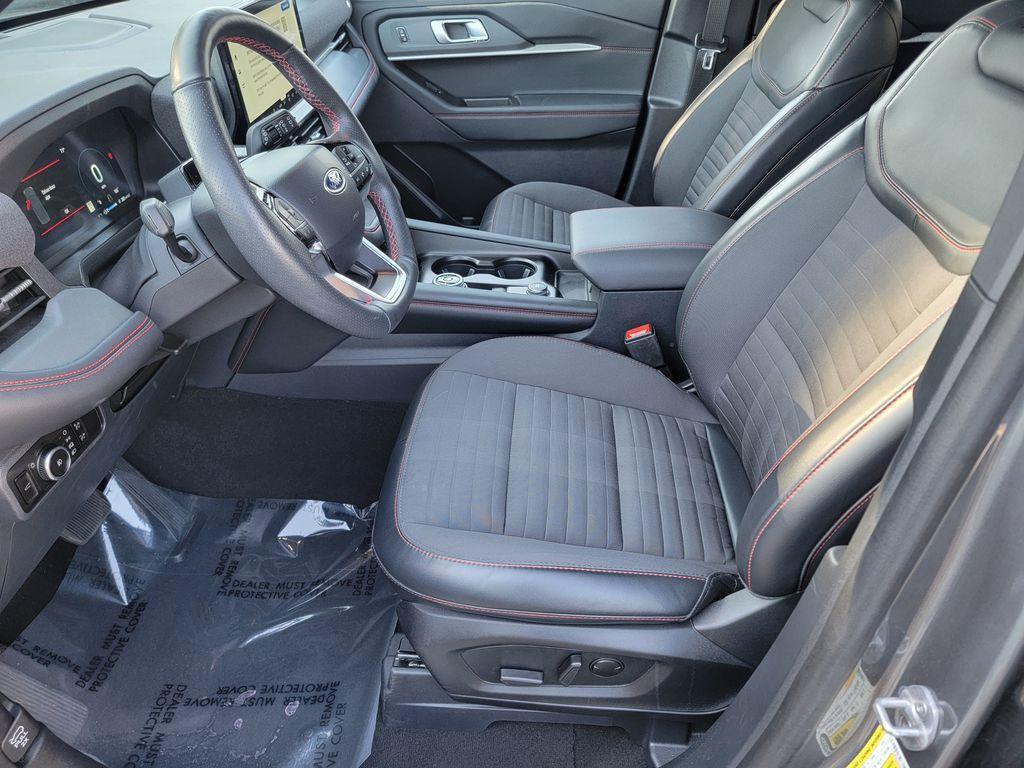 used 2025 Ford Explorer car, priced at $36,969