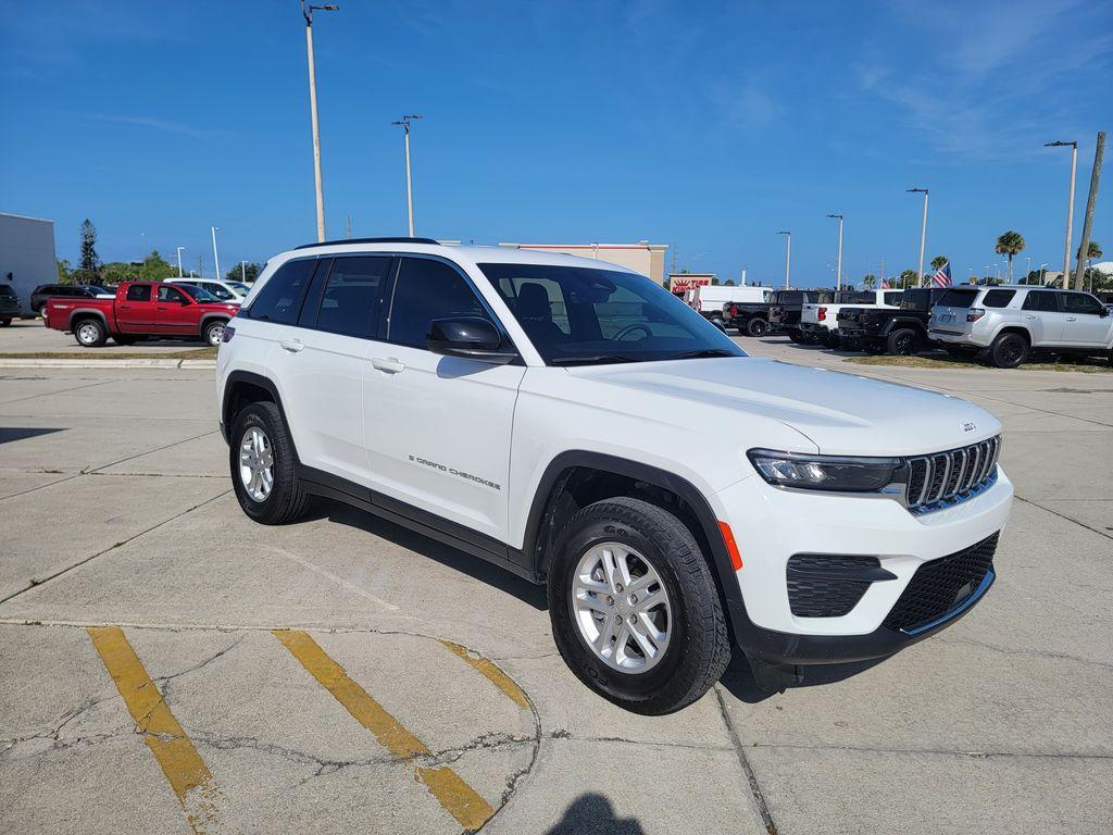 used 2025 Jeep Grand Cherokee car, priced at $33,802