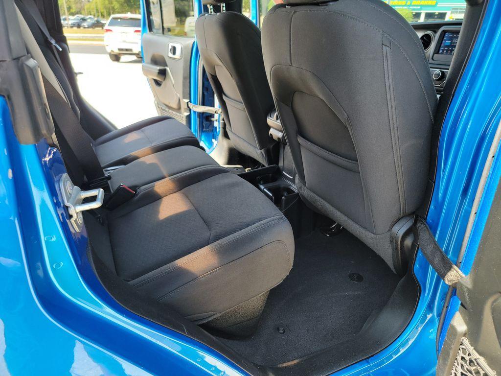 used 2021 Jeep Gladiator car, priced at $27,933