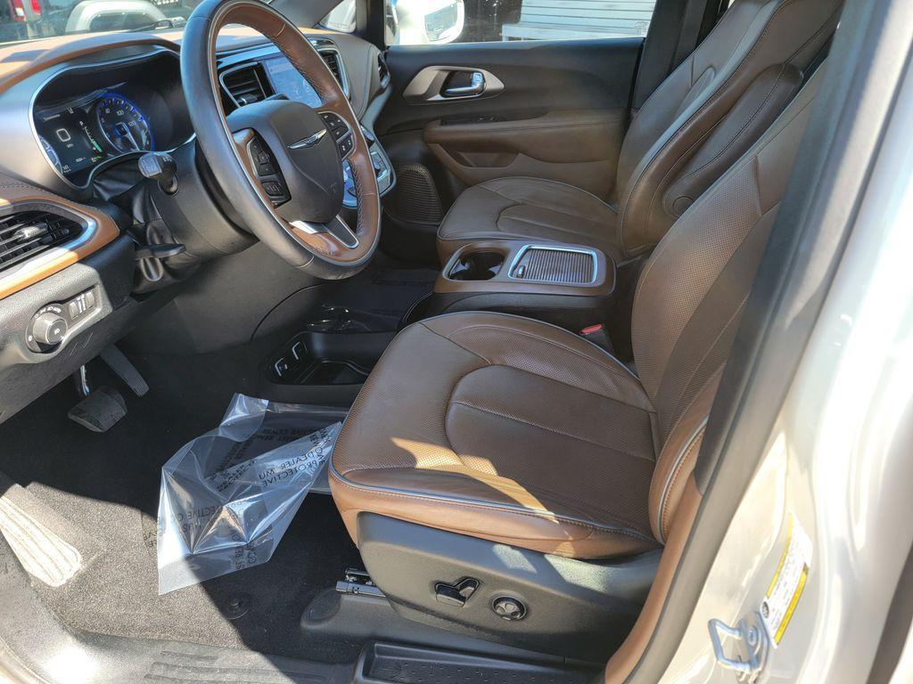 used 2020 Chrysler Pacifica car, priced at $25,526