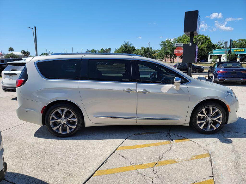 used 2020 Chrysler Pacifica car, priced at $25,526