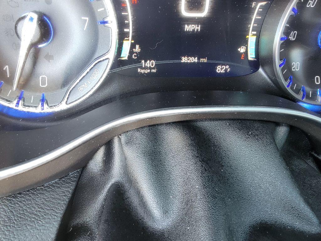 used 2020 Chrysler Pacifica car, priced at $25,526