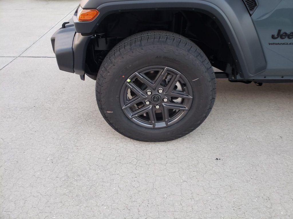 new 2026 Jeep Wrangler car, priced at $37,517