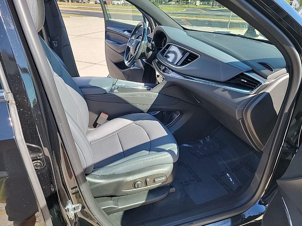 used 2023 Buick Enclave car, priced at $33,320