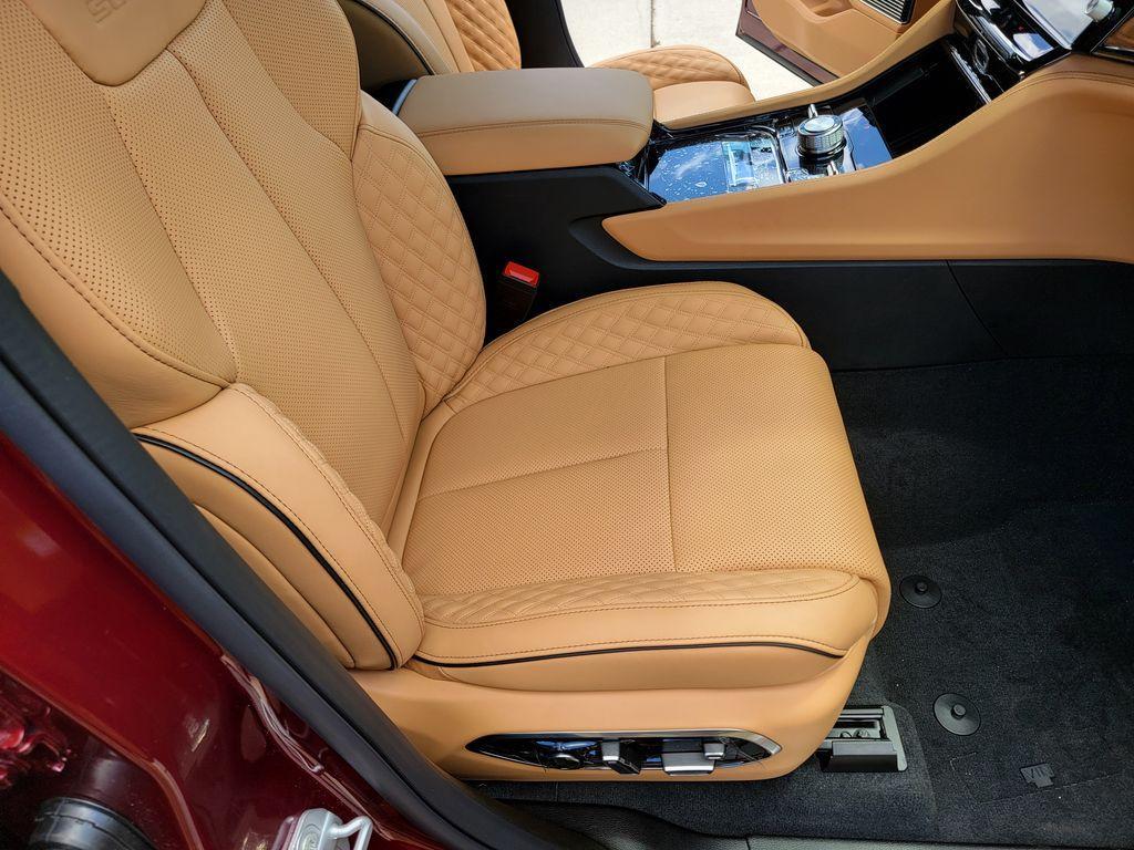 new 2026 Jeep Grand Cherokee car, priced at $62,685