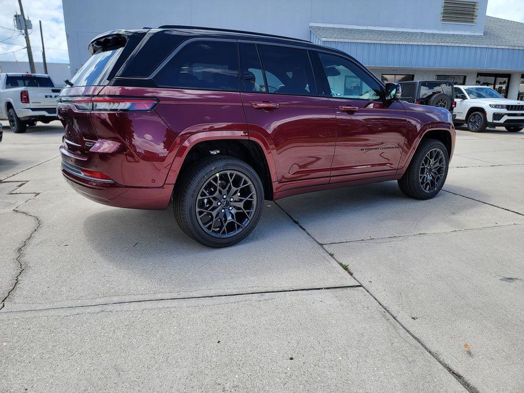 new 2026 Jeep Grand Cherokee car, priced at $62,685