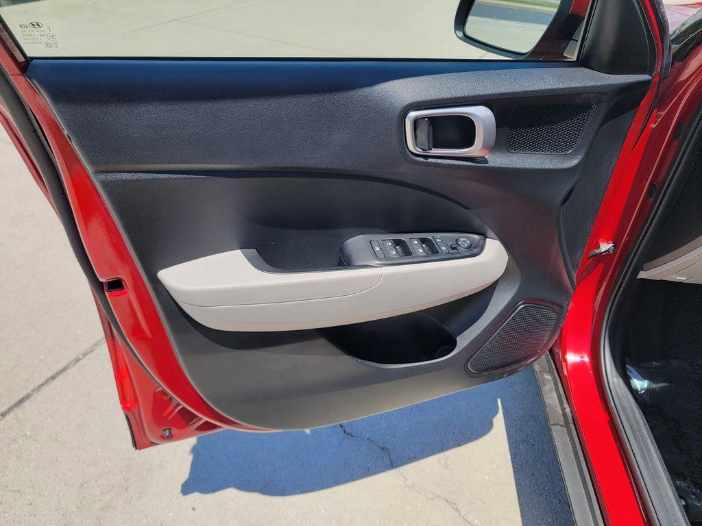 used 2025 Hyundai Venue car, priced at $20,344