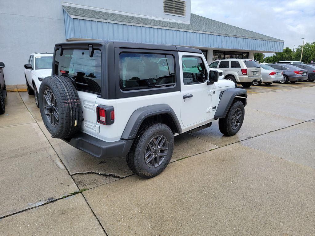 new 2026 Jeep Wrangler car, priced at $37,265