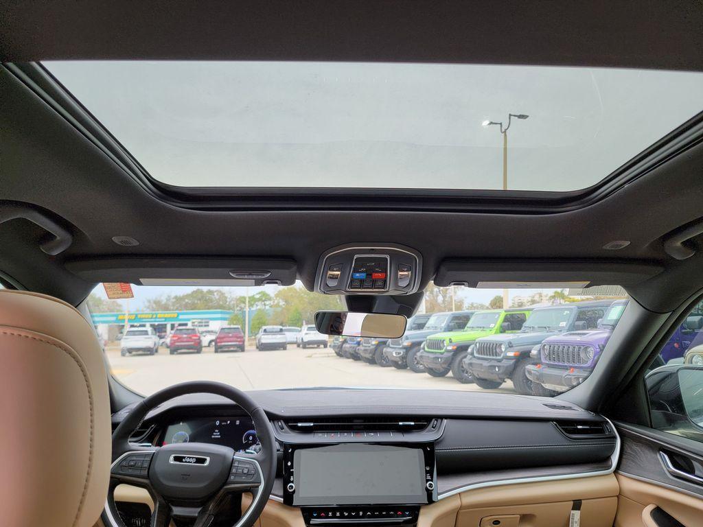 new 2026 Jeep Grand Cherokee L car, priced at $46,274