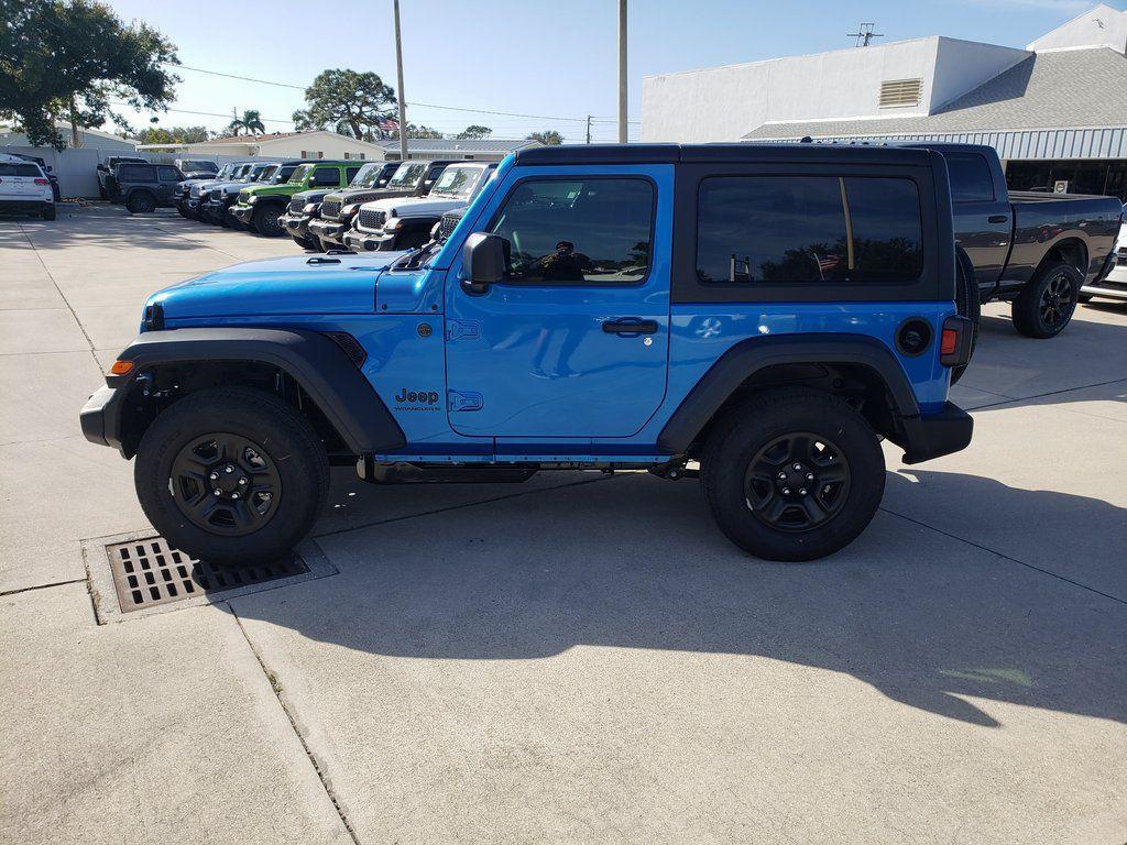 new 2026 Jeep Wrangler car, priced at $37,279