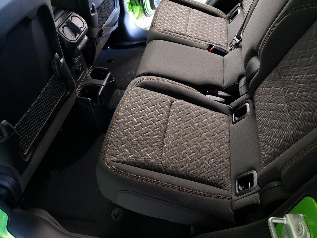 new 2026 Jeep Gladiator car, priced at $48,074