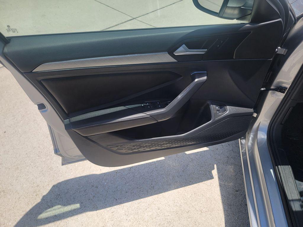 used 2022 Volkswagen Jetta car, priced at $22,082