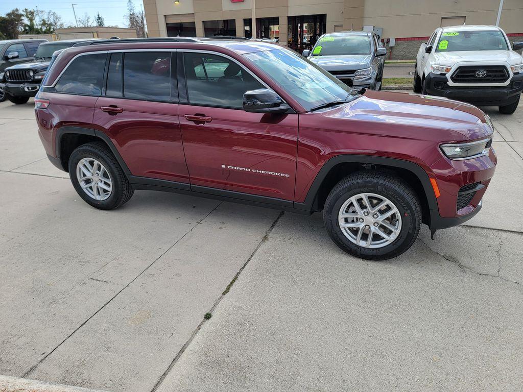 new 2026 Jeep Grand Cherokee car, priced at $38,918