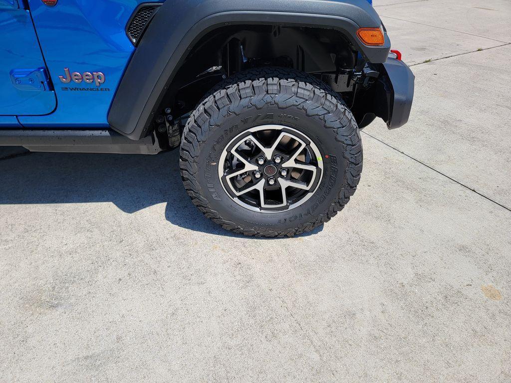 new 2026 Jeep Wrangler car, priced at $53,899