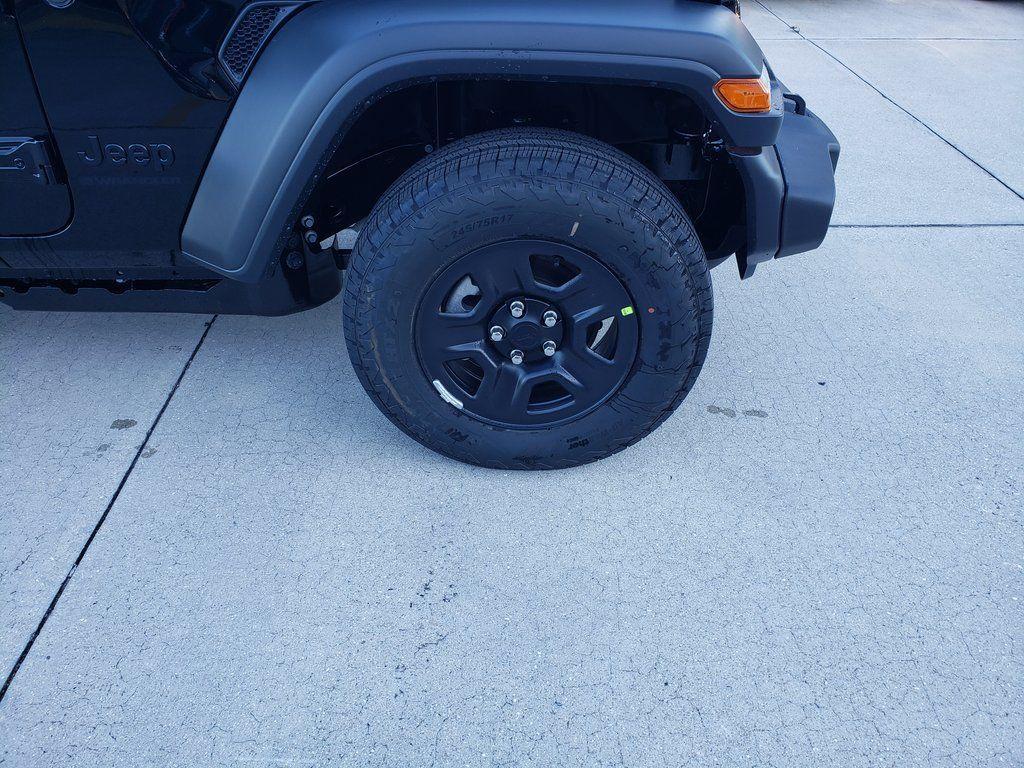 new 2026 Jeep Wrangler car, priced at $35,698