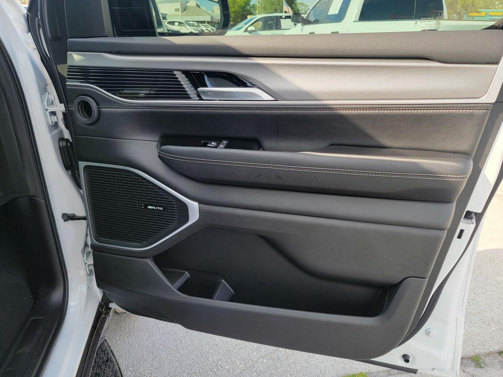 new 2026 Jeep Grand Wagoneer car, priced at $60,740