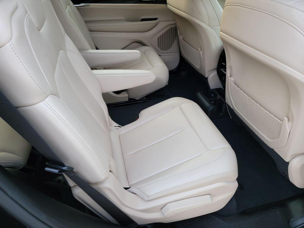 used 2024 Jeep Grand Cherokee L car, priced at $35,295