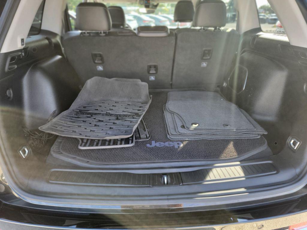 used 2023 Jeep Grand Cherokee car, priced at $32,815