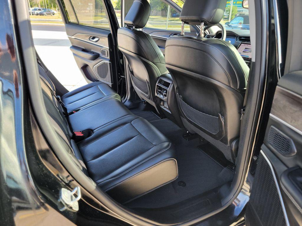 used 2023 Jeep Grand Cherokee car, priced at $32,815