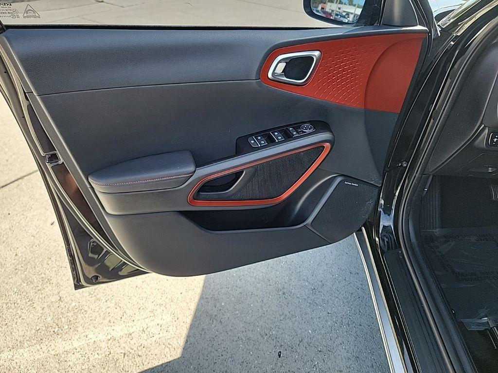 used 2025 Kia Soul car, priced at $23,593