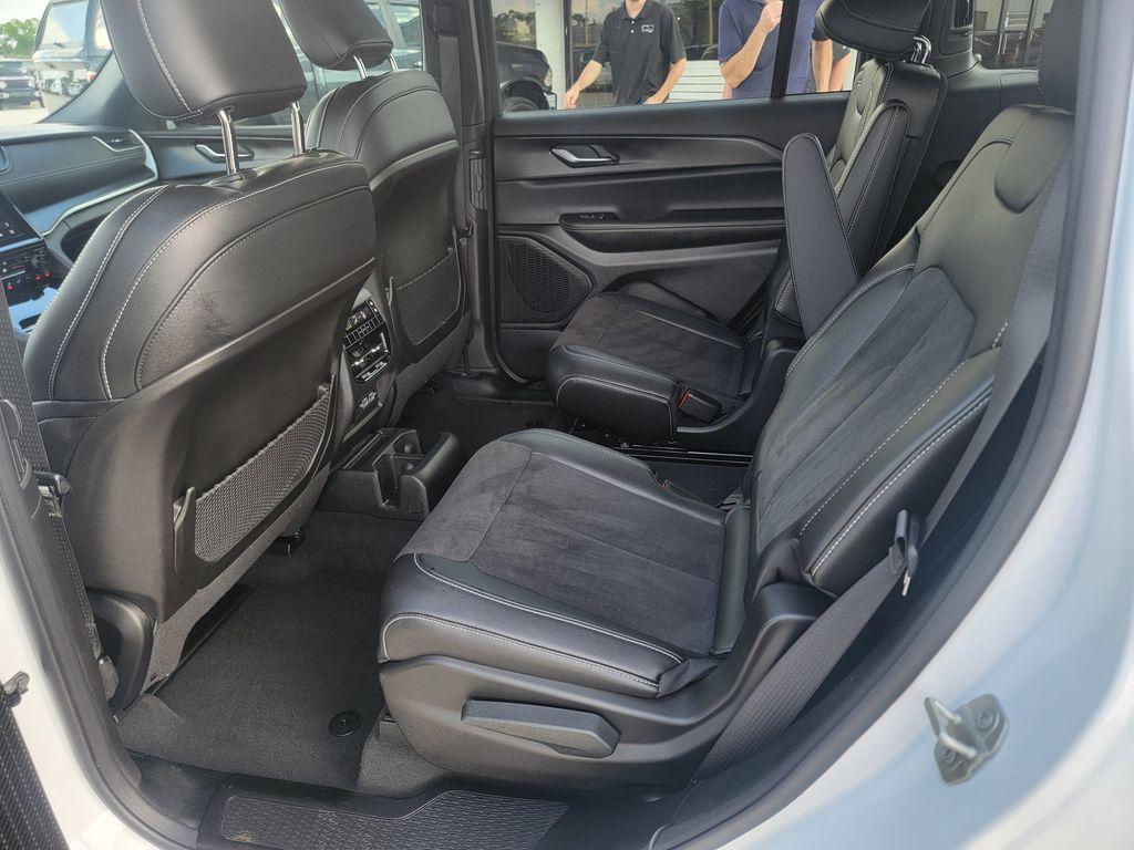 used 2024 Jeep Grand Cherokee L car, priced at $35,751