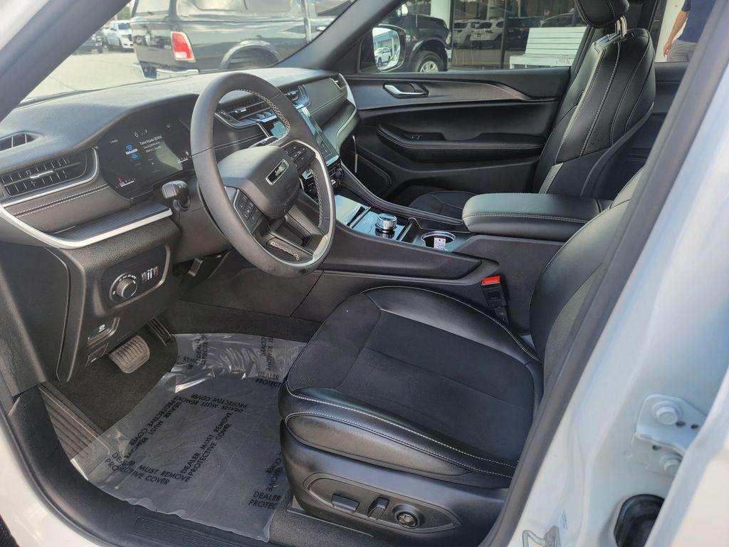 used 2024 Jeep Grand Cherokee L car, priced at $35,751