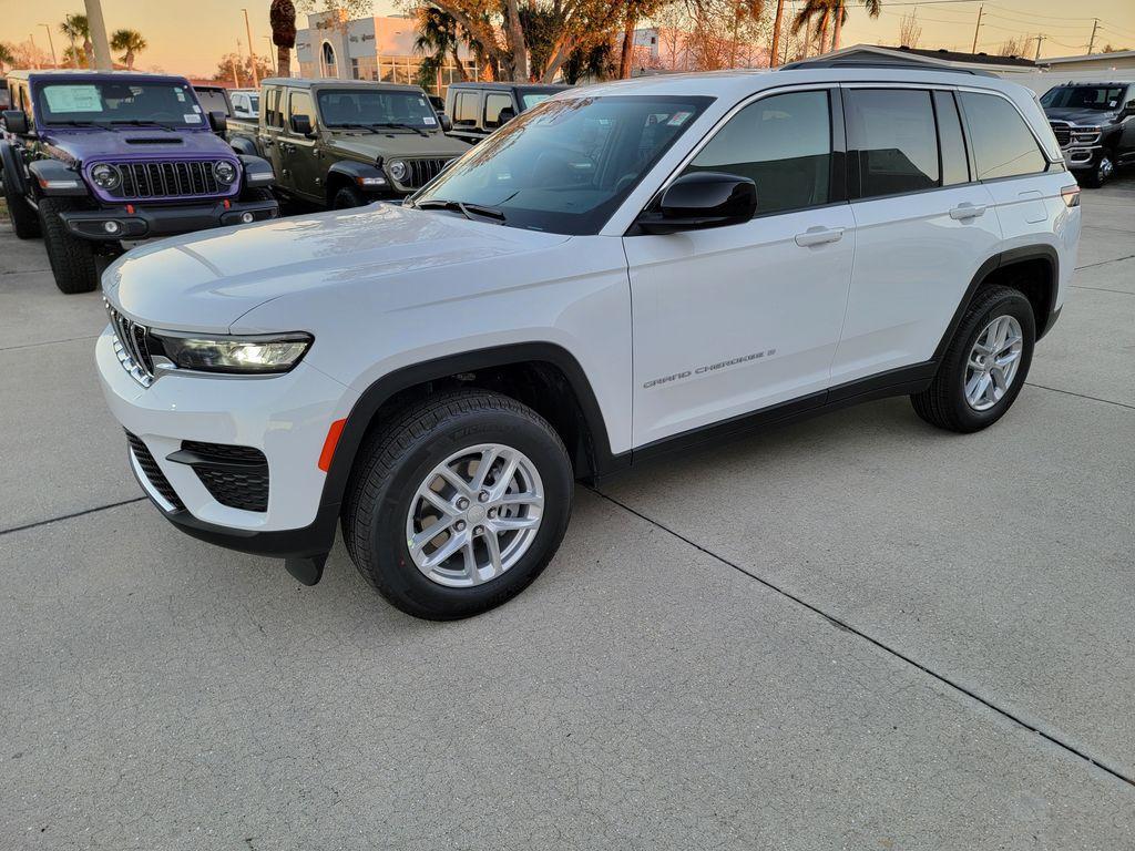 new 2026 Jeep Grand Cherokee car, priced at $36,747
