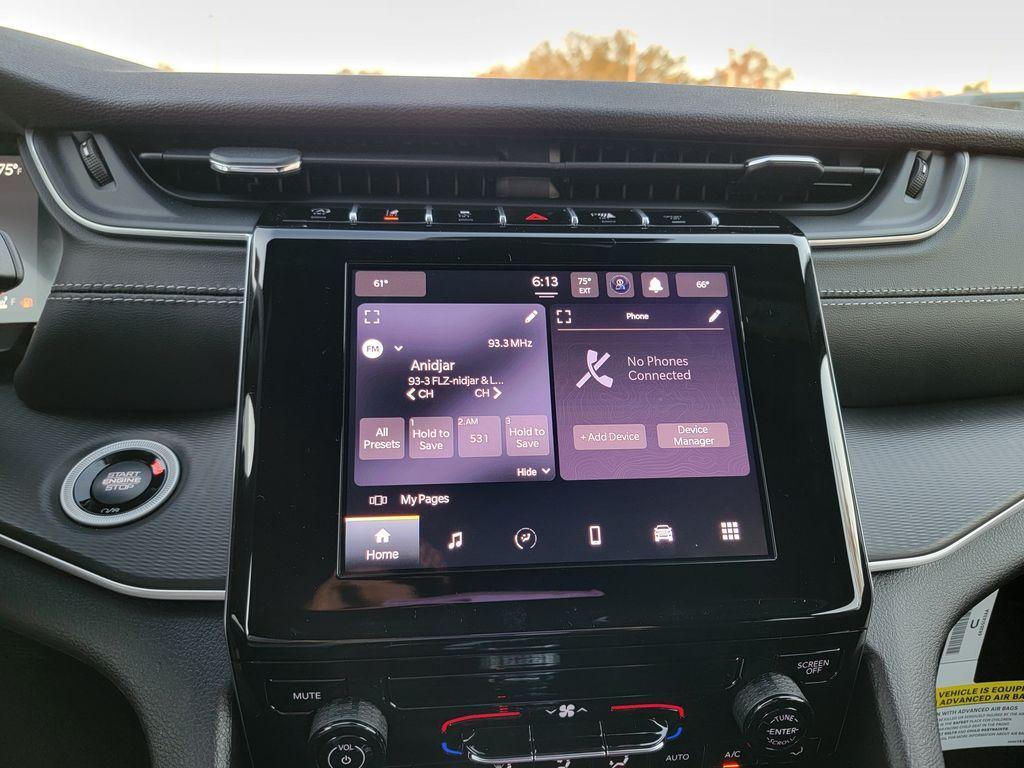new 2026 Jeep Grand Cherokee car, priced at $36,747