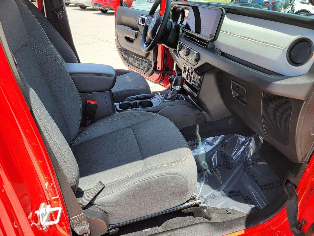used 2025 Jeep Wrangler car, priced at $32,323