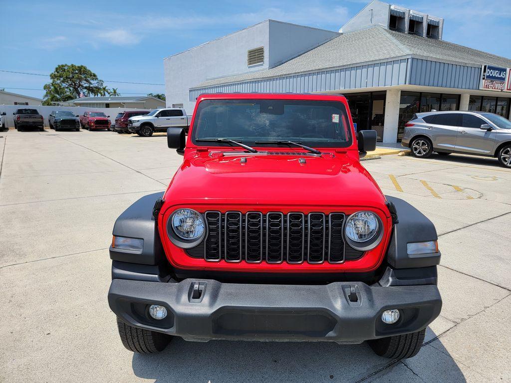 used 2025 Jeep Wrangler car, priced at $32,323